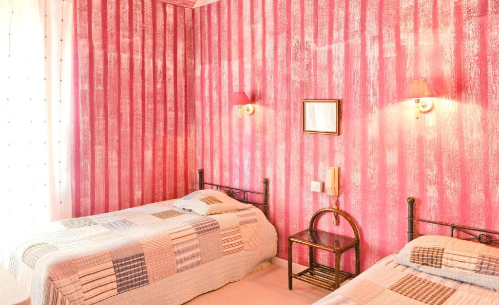 Auberge Bourrelly カブリエ 部屋 写真